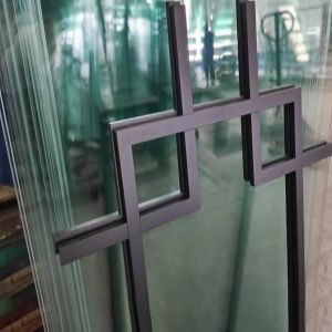 中空格條玻璃